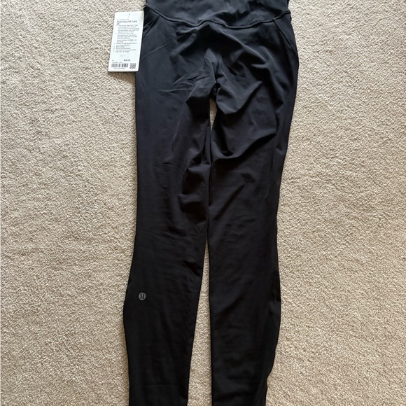 Lululemon Base Pace HR leggings NWT black size 4 - Picture 3 of 3